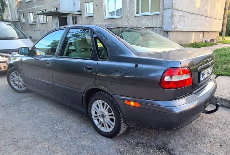 Volvo S40