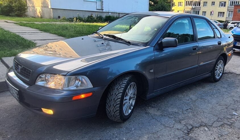 Volvo S40