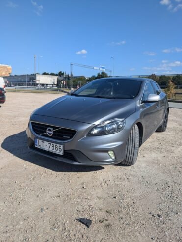 Volvo V40