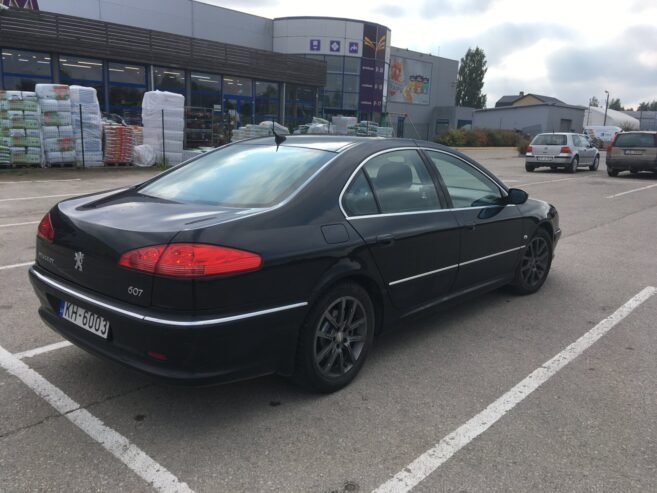 Peugeot 607